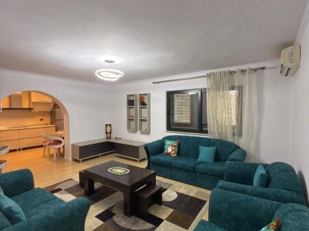 🏠 SHITET – Apartament 2+1 | Ish Tregu Elektrik, pranë Rrugës Petro Nini Luarasi