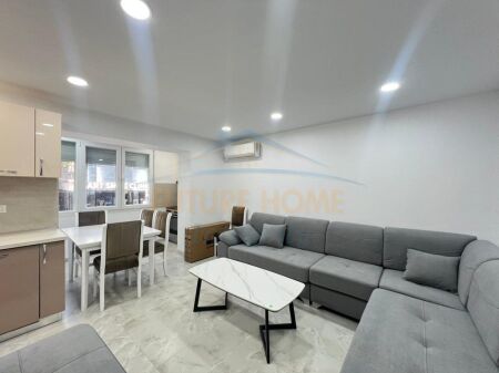 Qera, Apartament 2+1, Rruga Kongresi Manastirit, Tiranë.