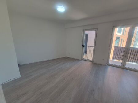 Jepet me qira apartament 1+1