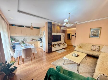 🏡 Vendesi Appartamento Moderno 3+1+2 – Giardino Botanico 🌿