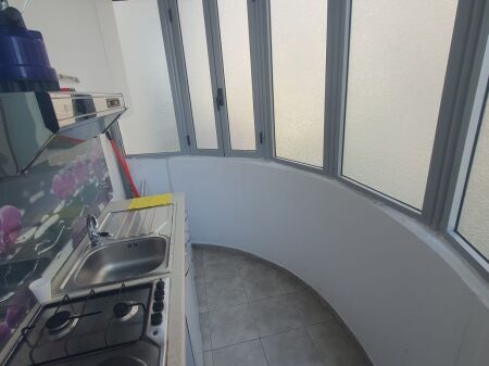 Monolocale in affitto, Fresk