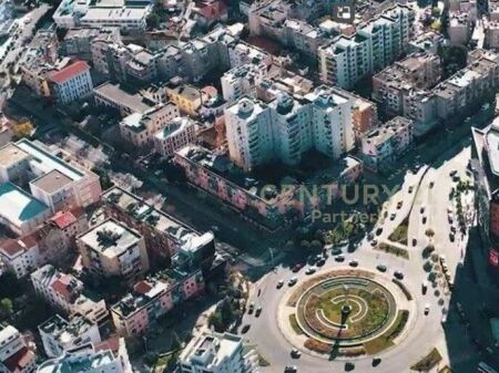 Shitet apartament 2+1+2 në Don Bosko – Pallat i ri, gati për banim