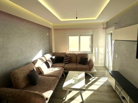 Astir Shitet Apartament 3+1+2