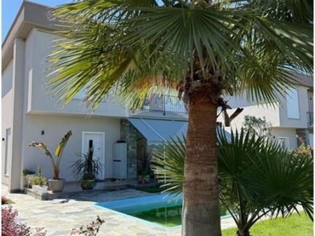 Vilë - Për Shitje - Gjiri i Lalzit, Durrës(ID: 530481001-1039)