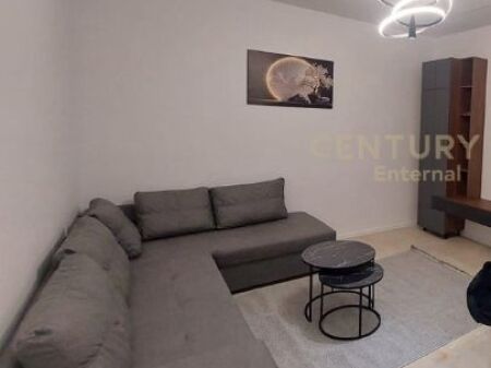 Shitet Apartament Modern 1+1