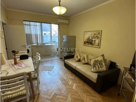 Mercato Cam - Affittasi 1+1 Completo Di Fronte Alla Banca D'Albania