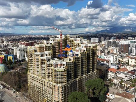 SHITET DYQAN 90 M2 "TE COLONNADE RESIDENCE" 405.000 EURO