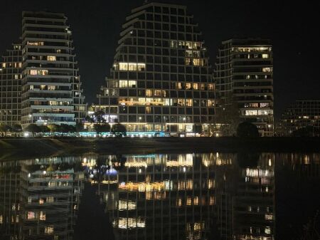 "LAKE VIEW" RESIDENCE, JEPET ME QIRA APARTAMENT 3+1+2+2 POSTE PARKIMI