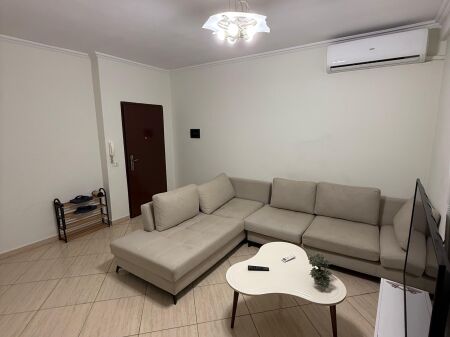 Apartament 1+1 me qira Ish Europiani
