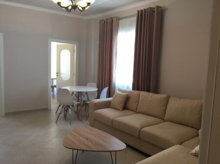 Me Qera Apartament: 1+1 (📍Kinostudio / Ish - Fizika Berthamore) - Hera e parë me qera || 100% e re ✨️ (450€/Muaj)