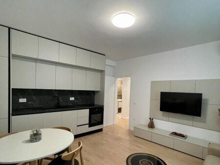 Qera | Apartament 2 + 1 | Rruga e Kavajës | 950 €/muaj