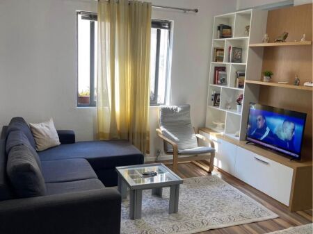 Ish Parku Autobuzave  Shesim apartament garzonier