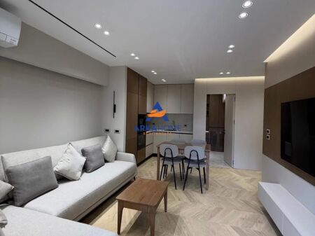 AFFITTASI APPARTAMENTO 1+1+BALCONE "VIA HIM KOLLI" 1000 EURO