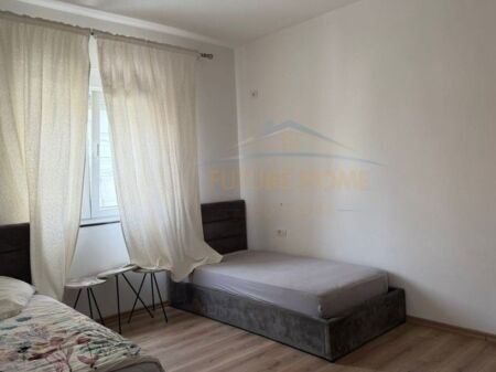 Qera, Apartament 2+1, Laprake