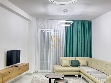 Qira, Apartament 2+1+blk, Astir – Kmpleksi Jolla, 600 Euro