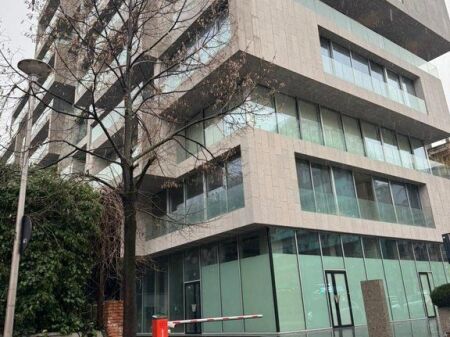 Japim Post Parkimi Me Qira Te West Residence