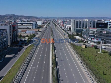 TERRENO IN VENDITA SUL LATO DELL'AUTOSTRADA – SUPER OPPORTUNITÀ DI INVESTIMENTO 📍 Autostrada Tirana–Durrës (Xhafzotaj)
