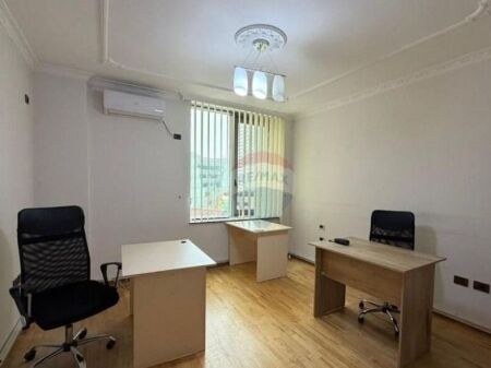 Zyrë - Për Qira - Rruga Abdi Toptani, Tiranë(ID: 530261059-372)