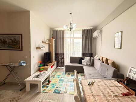 Appartamento 1+1 in vendita ad Astir