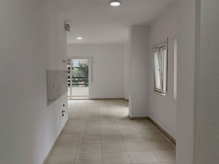 Shitet apartament 2+1+2 te Selvia