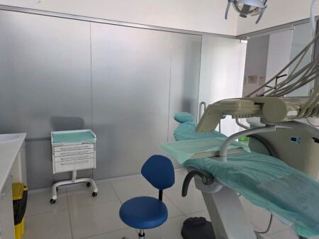 Jepet me Qira Klinik Dentare