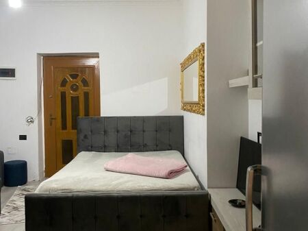 Qera | Garsoniere | Shkolla Bashkuar | 330 €/muaj