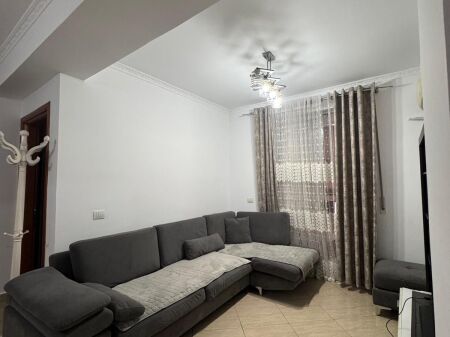 Shitet Apartament 3+1+2 + Ballkon, Astir, Supermarket Jata