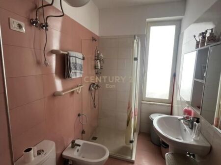 Apartament 2+1 Pamje Deti Për Shitje në Vila e Zogut, Durrës !