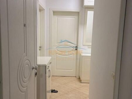 Shitet, Apartament 2+1,Misto Mame