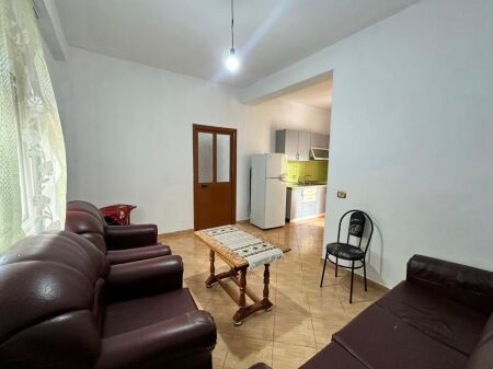 1+1/Qera📍Rruga Jordan Misja📌30 000 lek