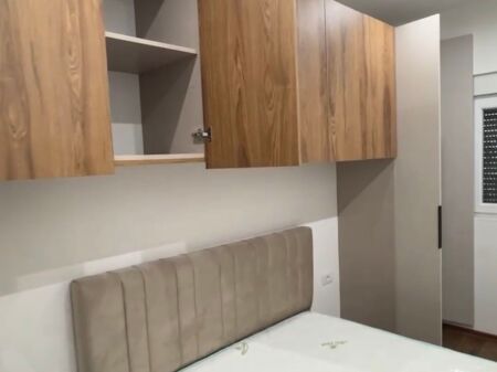 🏠 Jepet Apartament 1+1 me qera mbi Tregun Elektrik, Tiranë