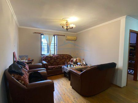 For sale, 2+1 Apartment, Barrikadave Street, Tirana