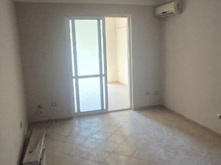 Apartament 2+1 Per Shitje Te 21 Djetori