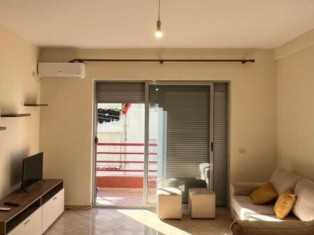 Jepet apartament 1+1 tek Kodra e Diellit