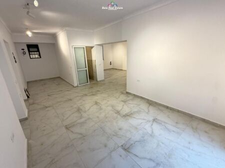 Shop For Rent In Xhamllik (ID BD21863) Tirane