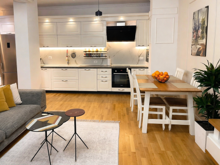 SHITET APARTAMENT 3+1+2 + Parkim - Kopshti Zoologjik