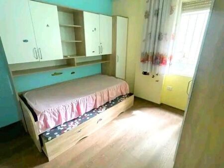 Fresku affittasi appartamento 2+1