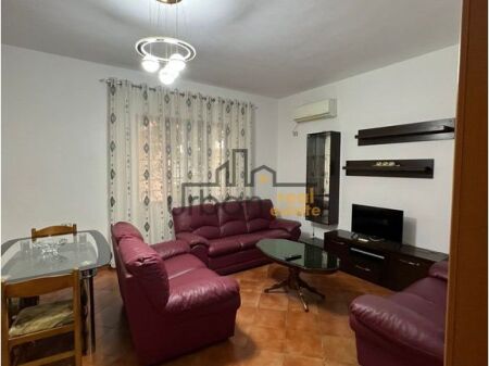 Qera, Shtëpi Private, 1+1+Post Parking , Astir, Tiranë - 500€ | 73 m²