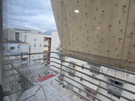 Apartment 1+1 for rent at Concord Center!