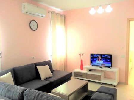 Zogu i Zi, appartamento 1+1 in affitto! 500 Euro