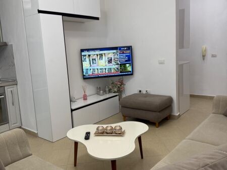 Qera | Apartament 1 + 1 | Komuna e Parisit | 700 €/muaj