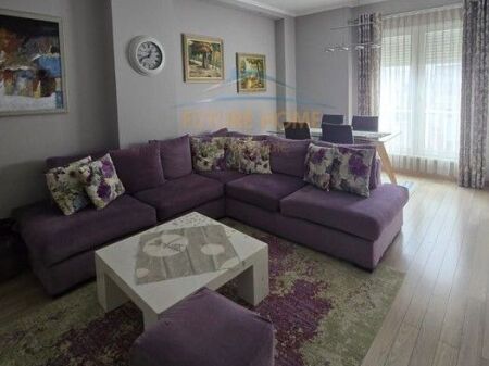 Qira, Apartament 2+1, Rruga Frosina Plaku, Tiranë