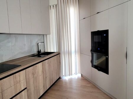 🏡 JEPET ME QIRA VILË – Green Valley Residence, Liqeni i Thatë