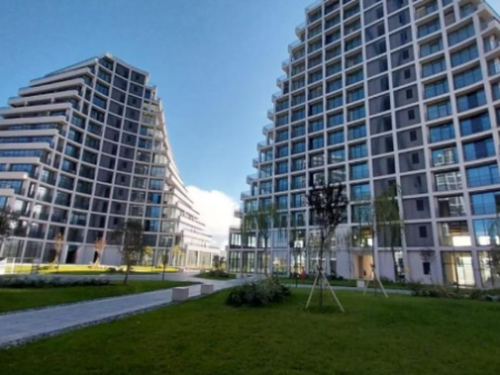 Ambient Biznesi me Qira – Lake View Residence