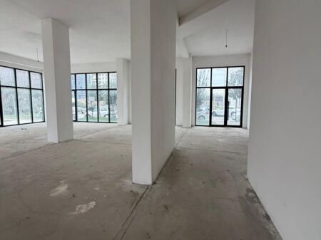 Ekskluzive | Ambient Biznesi me qira – Green City, Unaza e Re