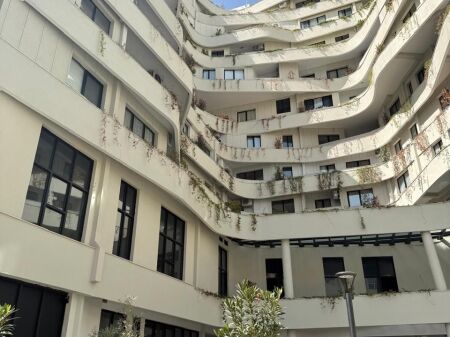 JAPIM ME QIRA AMBIENT KOMERCIALTEK VASIL SHANTO - SPRING RESIDENCE !