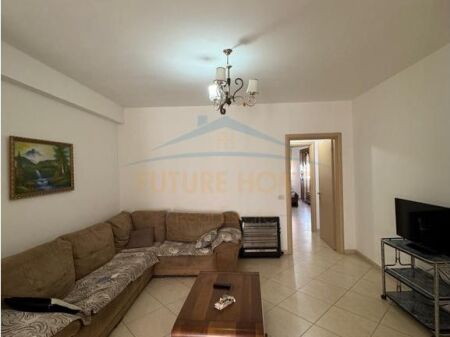 Affitto, Appartamento 2+1, Unaza e Re 450 €,Capital67577