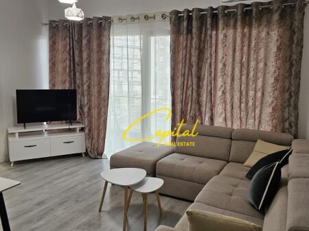 APARTAMENT ME QIRA 2+1 5 MAJI 670 EURO