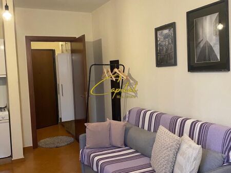 GARSONIERE ME QIRA 37 M2 STADIUMI AIR ALBANIA 550 EURO