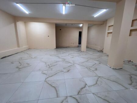 Negozio in affitto a Ali Demi (ID BD21874) Tirana